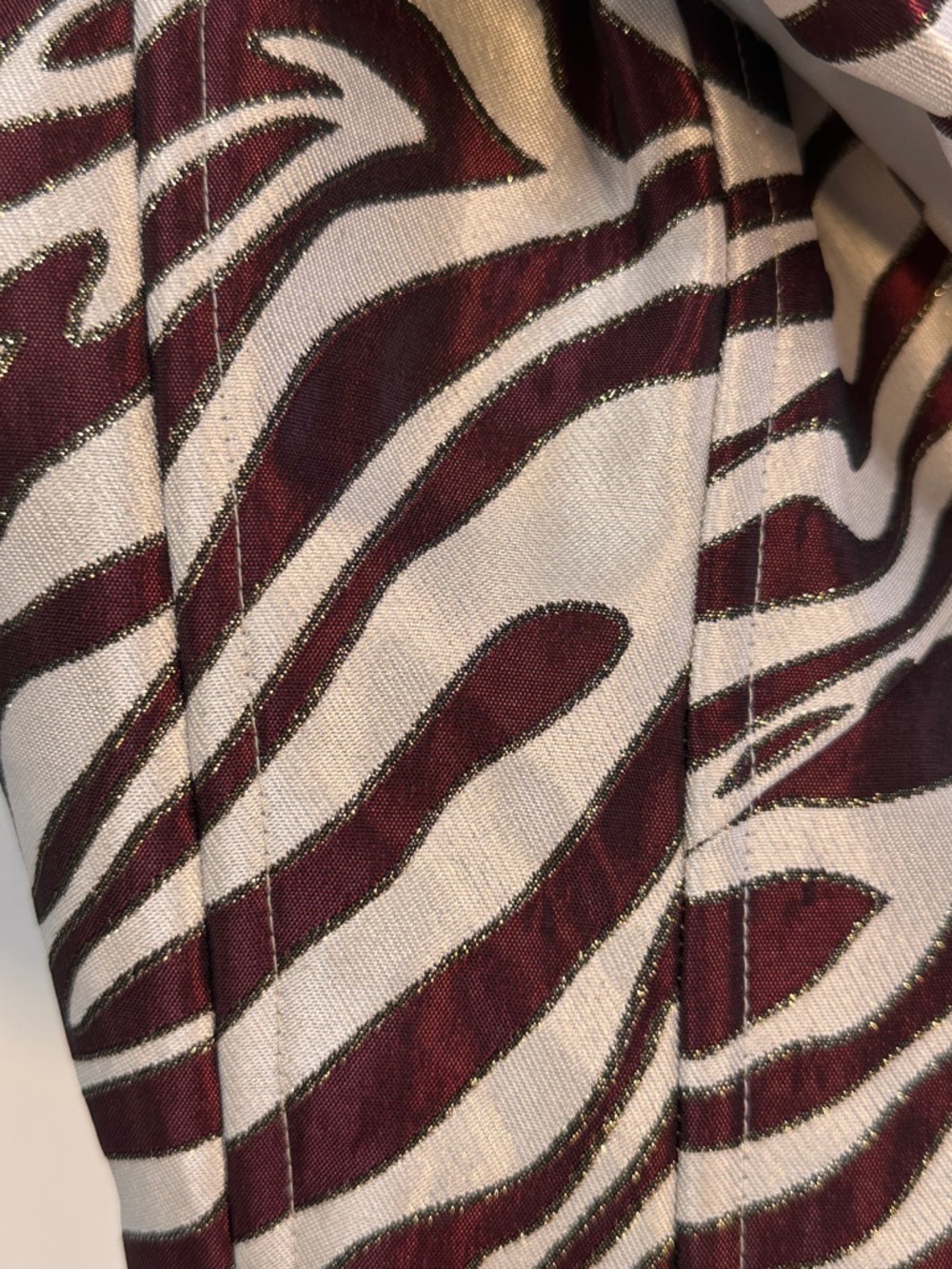 ASOS LUXE Jacquard print Cream and Brown Zebra print top size 14 NWT - Picture 4 of 8